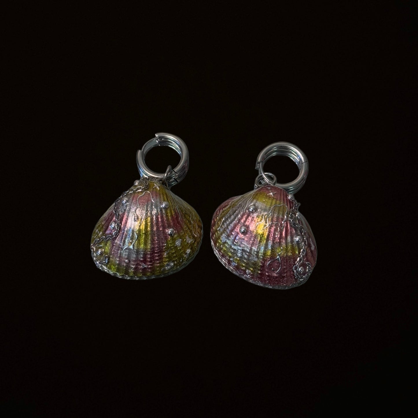 Velamira earrings